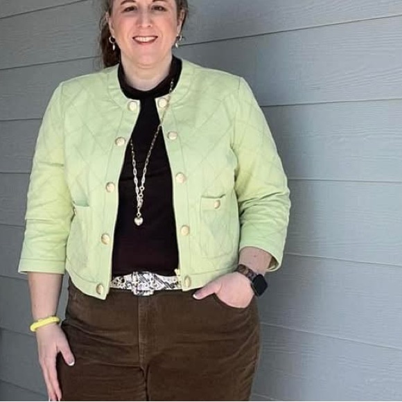 Cabi tea cake topper (wasn’t high demand and ended up selling out)✨ - Picture 11 of 14